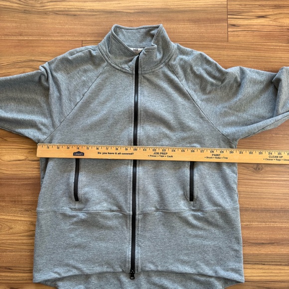 Cabi Pivot Jacket Zip Front Style 3732 Size Large Heather Gray 2-way Zip - Picture 7 of 12